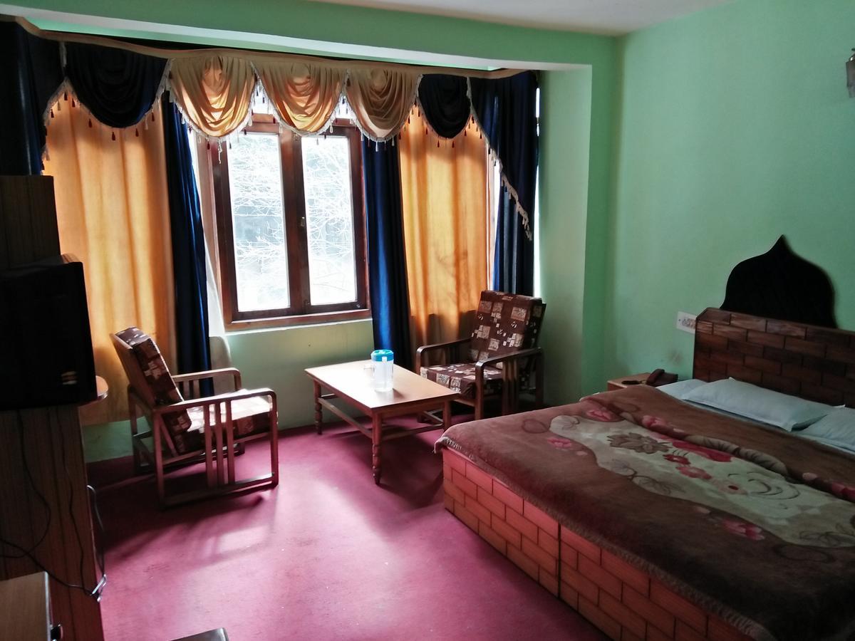 Hotel Neelkanth Manali  Luaran gambar